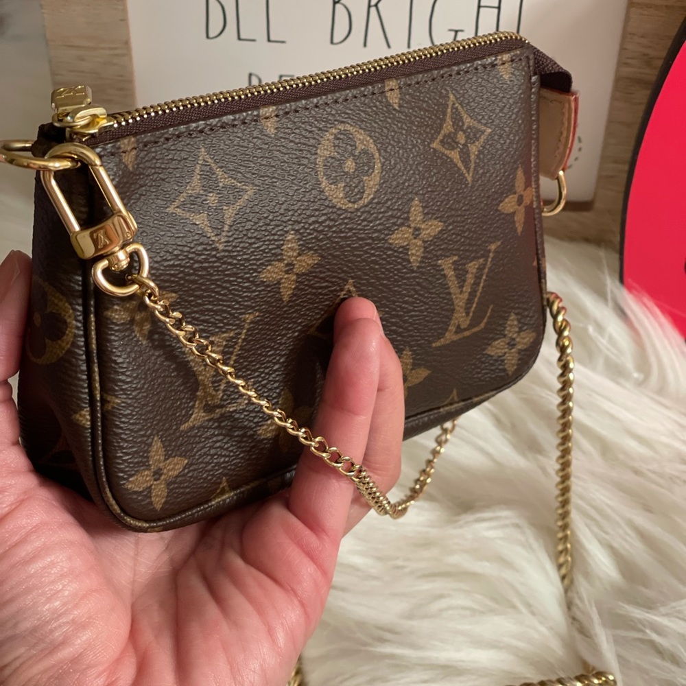 Louis Vuitton phochette Monogram ❤️ - Picture 8 of 14